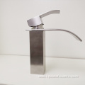 Modern Design Traditional Wash Hand Basin Mix Faucet